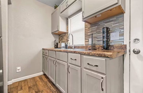 Wichita Apartment | Comfort Stay 2, with Luxe feel, Pamper yourself.