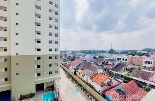 South Tangerang Apartment | Comfort Stay 2BR at Loftvilles City Apartment By Travelio