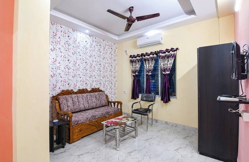 Dumdum Hotel | Comfort Stays Express