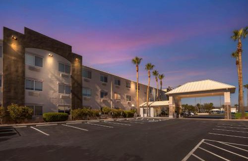 Tucson Hotel | Comfort Suites at Tucson Mall