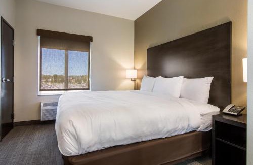 Brunswick Hotel | Comfort Suites Brunswick - Cleveland Southwest