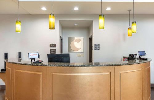 Manhattan Hotel | Comfort Suites Manhattan