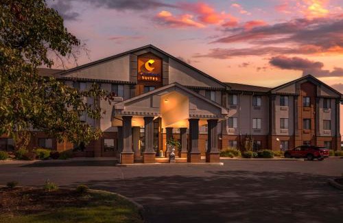 St. Charles Hotel | Comfort Suites St Charles-St Louis