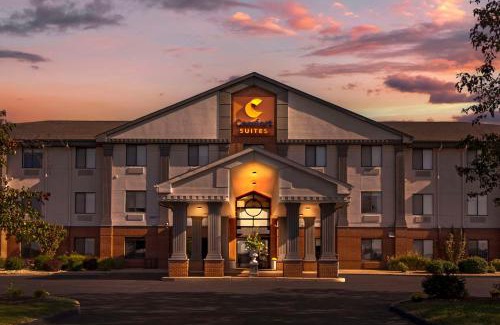 St. Charles Hotel | Comfort Suites St Charles-St Louis