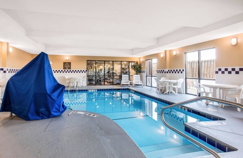 Tuscaloosa Hotel | Comfort Suites Tuscaloosa near University