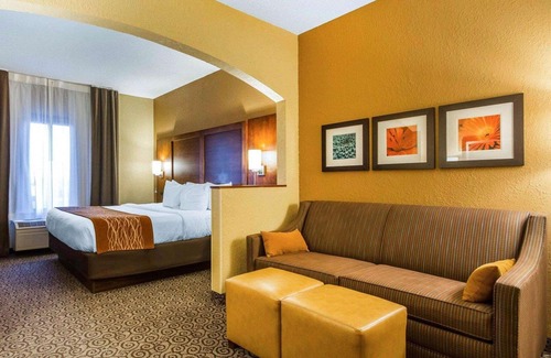 Ramsey Hotel | Comfort Suites