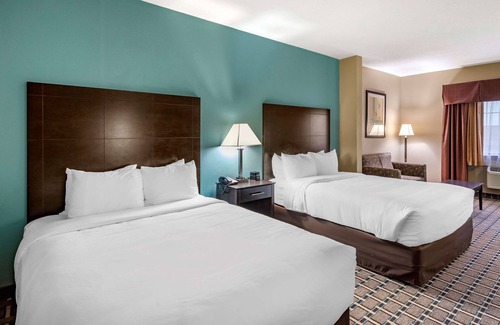 Clovis Hotel | Comfort Suites