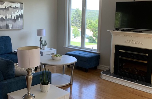 West End House | Comfort With A Touch Of Class #4