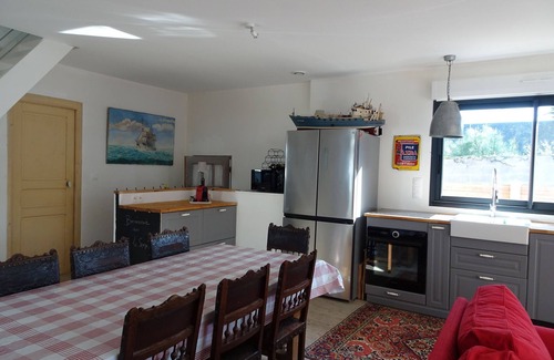 Saint-Martin de Brehal House | Comfortable holiday home 50 m from the sea