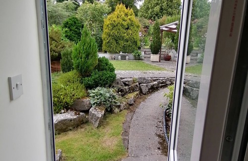 Bakewell Apartment | Comfortable and spacious apartment near Bakewell in the Peak District.