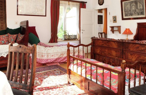 Ruiselede Villa | Comfortable Mansion in Doomkerke near Forest