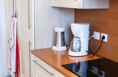 Saint-Ouen Apartment | Comfortable family apartment ideally located for visiting Paris