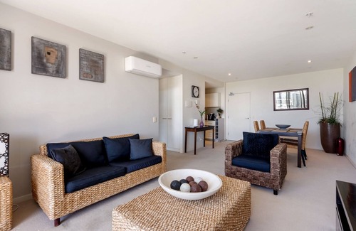 Phillip Apartment | Comfortable 1-Bed Apartment with Balcony