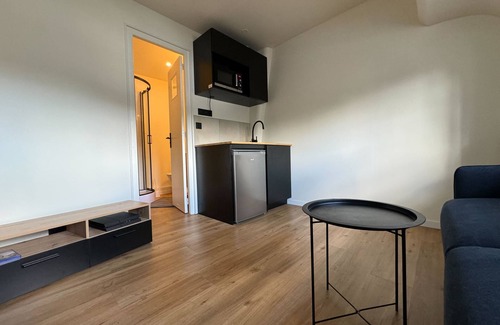 Quartier du vieux cimetiere Apartment | Comfortable 16 m² love nest in Caen