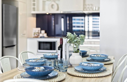 Surfers Paradise Apartment | Comfortable 2 Bed Unit in Surfers Paradise- Q Stay