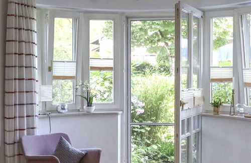 Bad Reichenhall Apartment | Comfortable 2-room apartment 45 sqm with terrace and mountain view