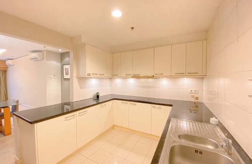 Permata Hijau Apartment | Comfortable 2BR with Office Room at Somerset Berlian Kebayoran Lama Apartment