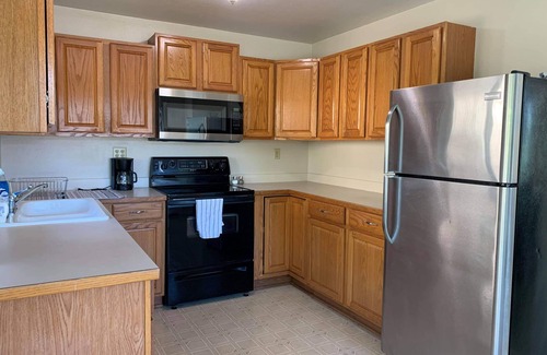 Ketchikan Apartment | Comfortable 3 Bedroom 1 Bath - Ketchikan, AK