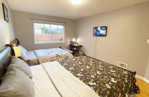 Excelsior House | Comfortable 3Br 2 5ba Unit in SF