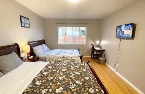 Excelsior House | Comfortable 3Br 2 5ba Unit in SF