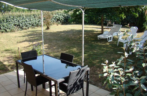 Salviac House | Comfortable 8-person house with shared heated pool between Sarlat and Cahors