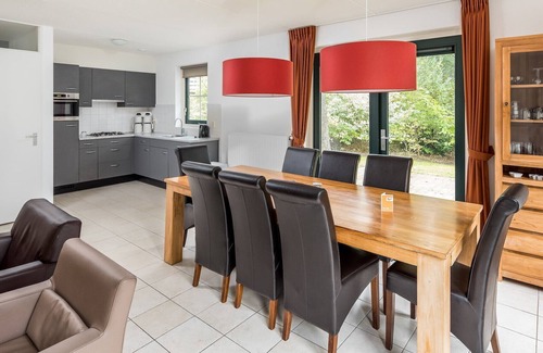 Hooghalen House | Comfortable 8-person bungalow
