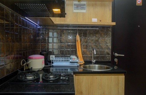 Pondokcina Apartment | Comfortable and Beautiful 1BR Apartment at Atlanta Residence