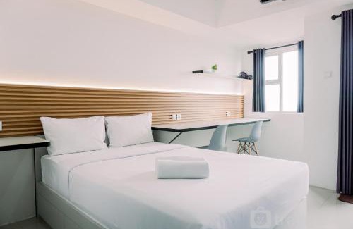 Ciputat Apartment | Comfortable and Cozy Stay Studio Baileys Apartment By Travelio