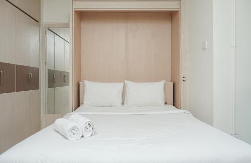 Kebagusan Apartment | Comfortable and Homey Studio Apartment at Kebagusan City By Travelio