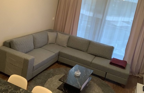 Zeytinburnu Apartment | Comfortable and near