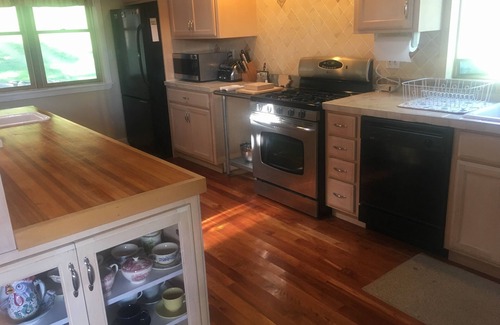 Cooperstown House | Comfortable and Peaceful Cooperstown 3 Bed/2 Bath house with Screened-in Porch