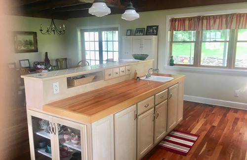 Cooperstown House | Comfortable and Peaceful Cooperstown 3 Bed/2 Bath house with Screened-in Porch