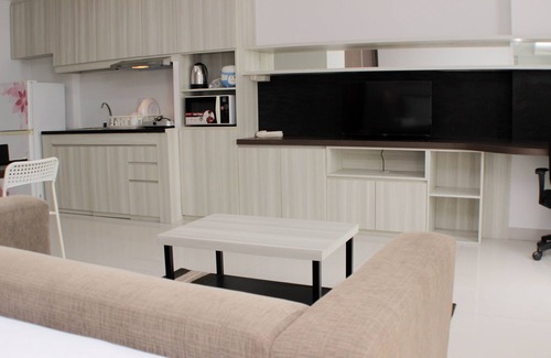 Cikarang Apartment | Comfortable And Spacious Studio At Azalea Suites Apartment