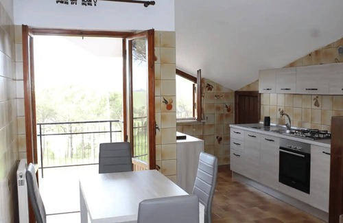 Castel di Leva Apartment | Comfortable apartment in nature (FREE PARKING)-just a stone's throw from the park