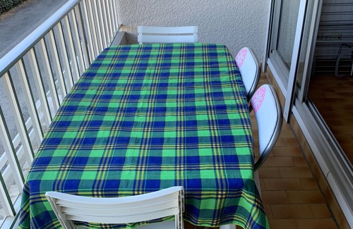 Saint-Cyprien Plage Apartment | Comfortable apartment 5 minutes from beaches, shops and restaurants