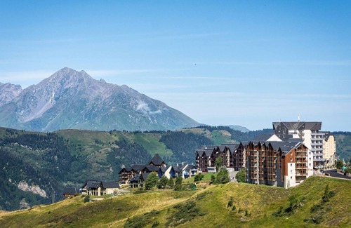 Germ Apartment | Comfortable apartment with large terrace in Peyragudes for 8 pers, Spassio access included