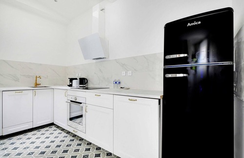 18th Arrondissement Apartment | Comfortable apartment- 1BD/4P - Montmartre