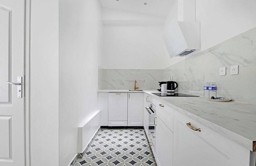18th Arrondissement Apartment | Comfortable apartment- 1BD/4P - Montmartre