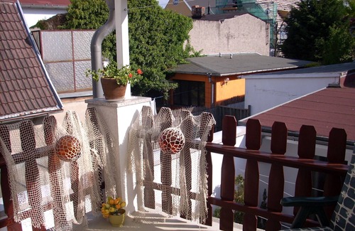 Warnemuende Apartment | Comfortable apartment, close to beach, central, close to the station for 2 - 4 people