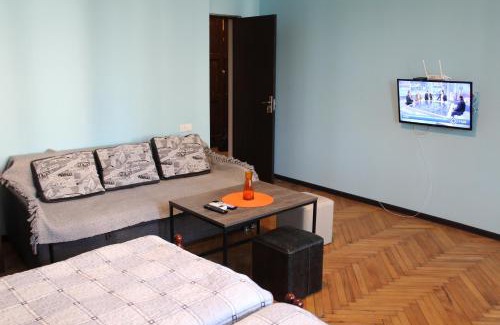 Tsqaltubo Apartment | Comfortable Apartment close to Central Park