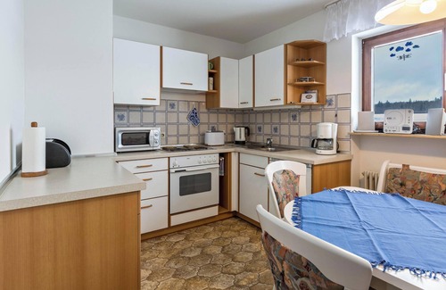 Schienen Apartment | Comfortable Apartment “Ferienwohnung Gebhart” close to Lake Constance