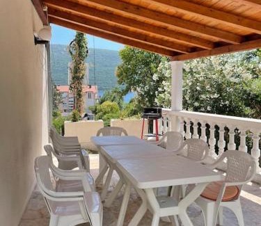 Kumbor Apartment | Comfortable apartment of 50 square meters