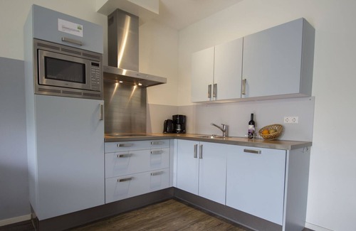 Midsland Apartment | Comfortable apartment 1.7 km from the beach