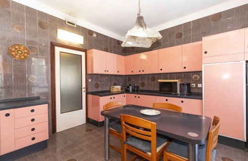 Parella Apartment | Comfortable apartment, perfect for 5 guests, located at the west end of the Pozzo Strada district. We are a two-minute walk from the metro that connects the area with the center and with the two main train stations, this accommodation is surrounded by gr