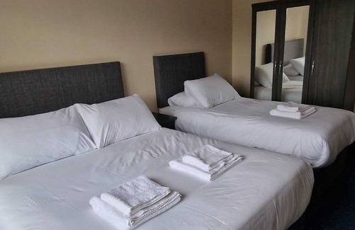 Kenmare Apartment | Comfortable Apartment, walking distance from the heart of Kenmare.