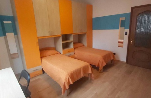 Vittoria House | Comfortable apartment with hydromassage shower