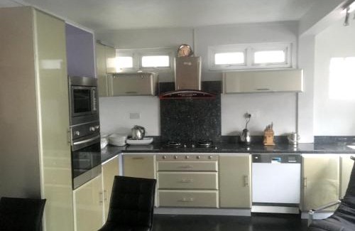 Bel Air Apartment | Comfortable Apartment with City View in Bel Air, 90 m²