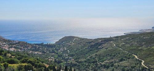 Apikia Apartment | Comfortable Apoikia house for 2
