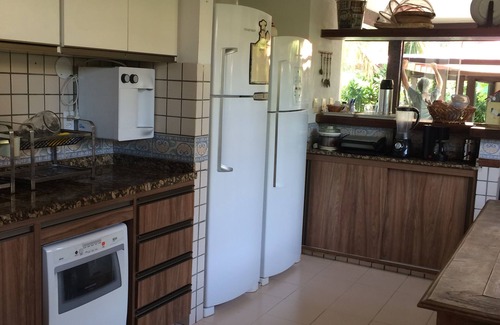 Praia Rasa House | Comfortable house of 6 suites in luxury condominium by the sea for up to 14 people