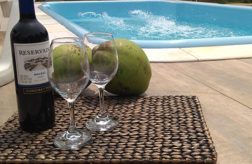 Caravelas House | Comfortable house in gated community - near Caravelas beach